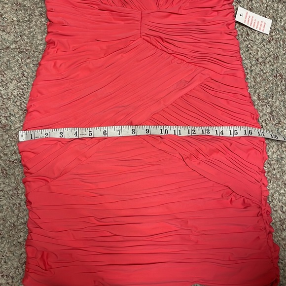 Gorgeous 😍 Sexy Dress - Picture 5 of 7